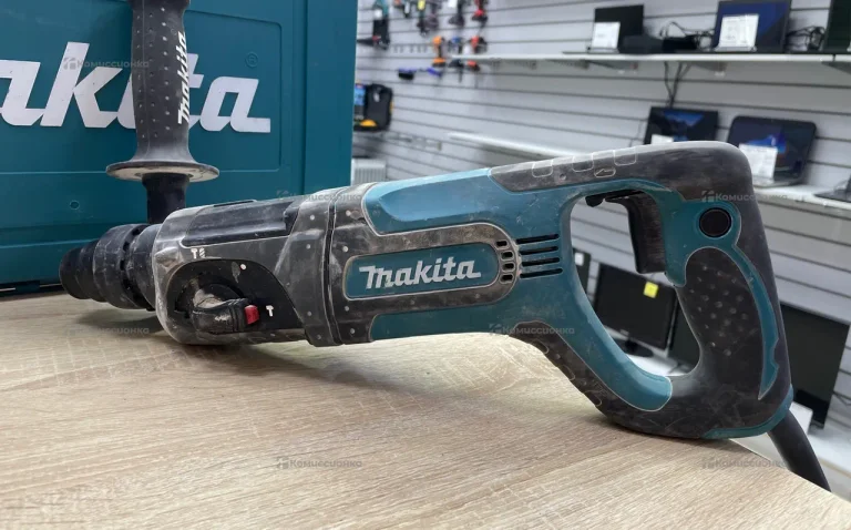 Перфоратор makita HR2475
