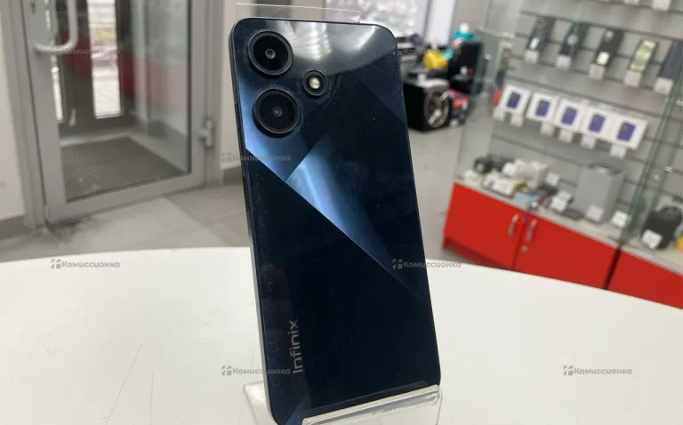 Infinix Hot 30i 8/128 ГБ
