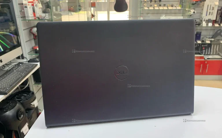 Ноутбук Dell Vostro 3520 i3-1215U