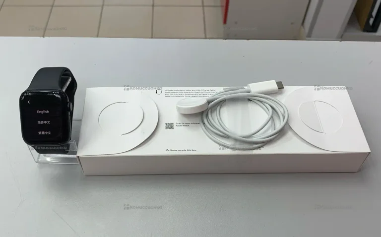 Часы Apple Watch SE 2 Gen 44mm