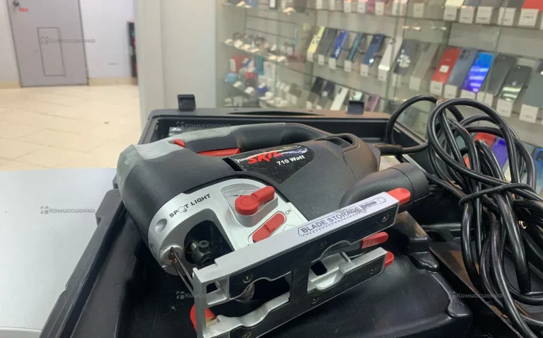 Электролобзик Skil 4585 AA
