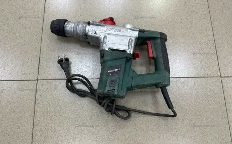 Favourite перфоратор RH 1400