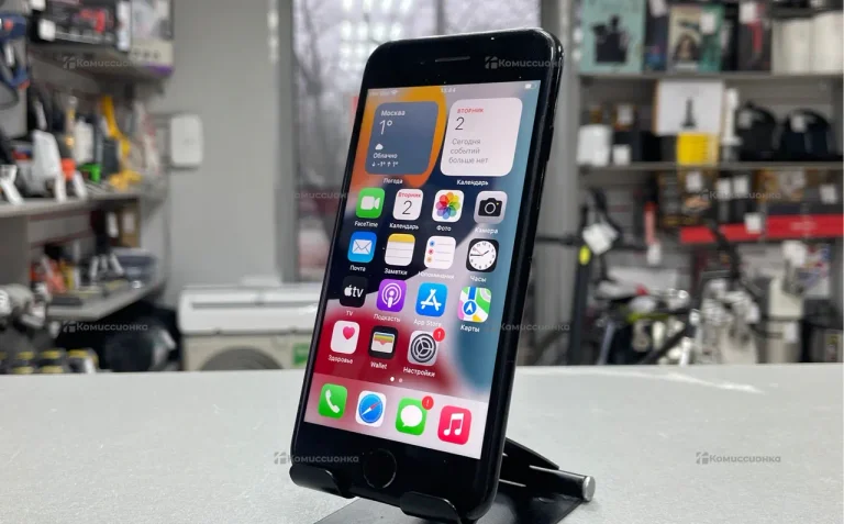 Apple iPhone 7 2/32 ГБ