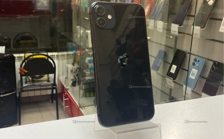 Apple IPhone 11 128ГБ