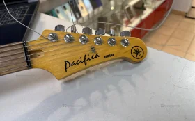 Купить Электрогитара YAMAHA PACIFICA 012 BL б/у , в Санкт-Петербург Цена:15900рублей