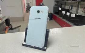Samsung Galaxy A7 (2017) 3/32 ГБ