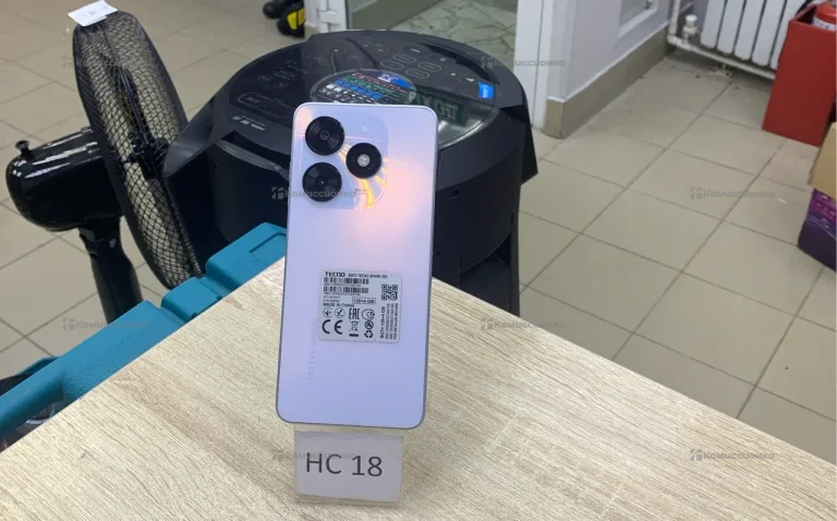 Tecno Spark 20C 4/128 ГБ