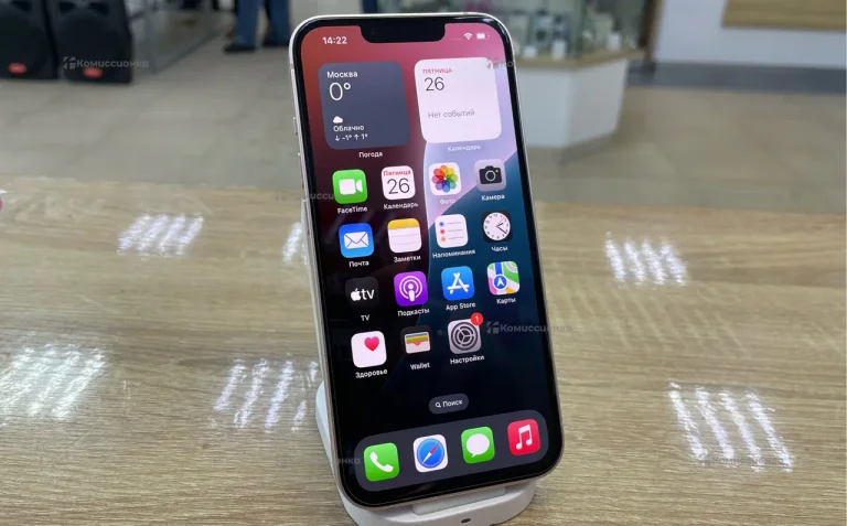 Apple iPhone 13 4/128 ГБ