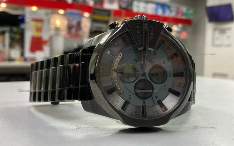 Часы  Diesel Mega Chief DZ4549