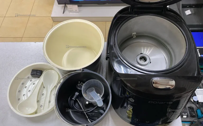 Мультиварка Polaris PBMM 1601D