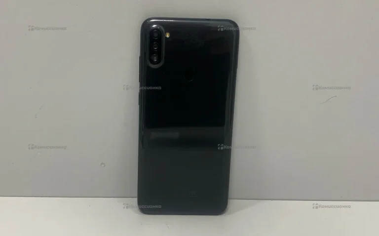 Samsung Galaxy A11 2/32 ГБ