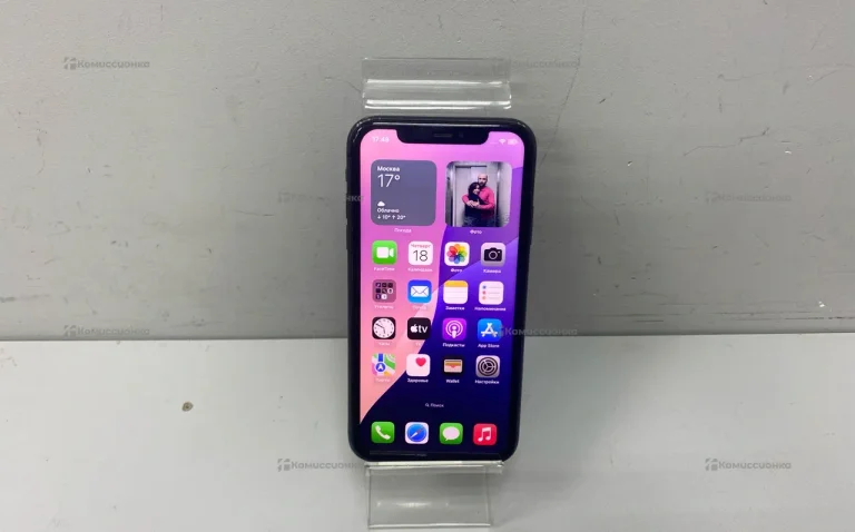 Apple iPhone 11 4/64 ГБ