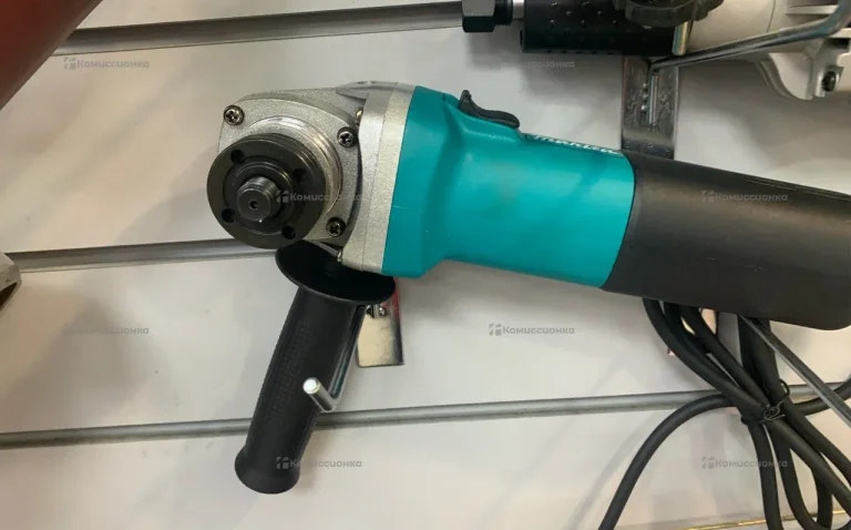 УШМ Makita 9558HM