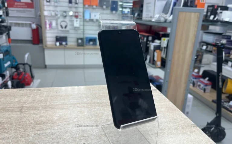 Samsung Galaxy A40 4/64 ГБ
