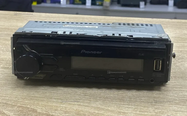 Автомагнитола  pioner mvh-190ubg
