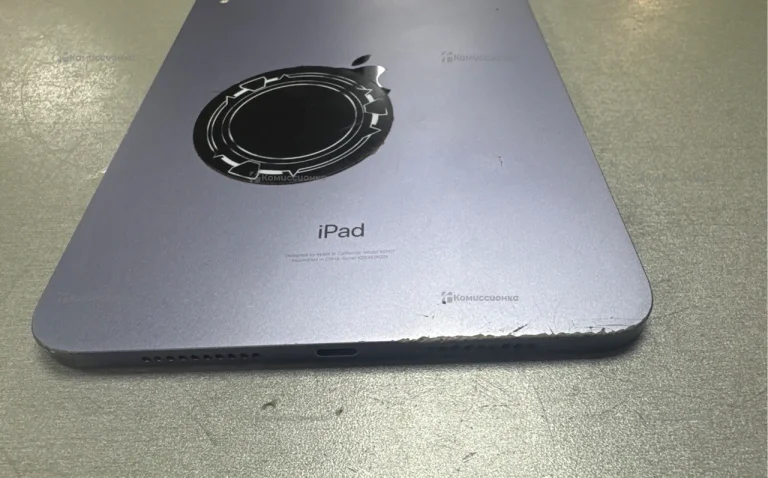 Планшет Apple iPad mini 64Gb Wi-Fi