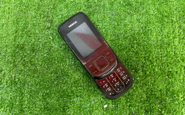 Nokia RM 838 1/8 ГБ