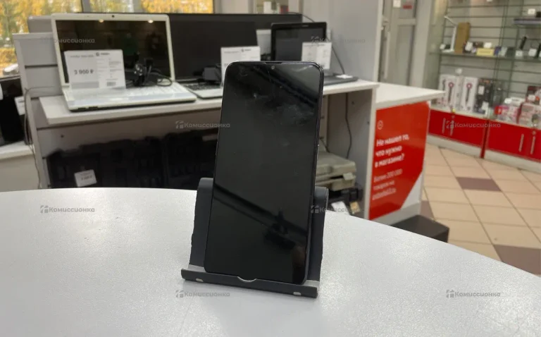 Oppo f11 8/256 ГБ