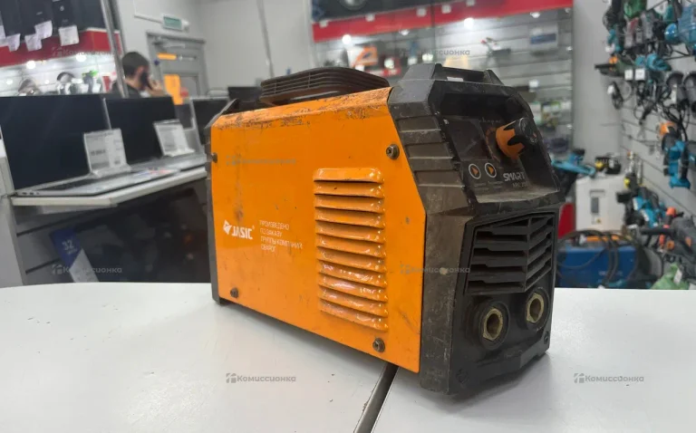 Сварочный аппарат Сварог REAL SMART ARC 200