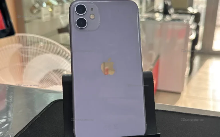 Apple iPhone 11 4/64 ГБ