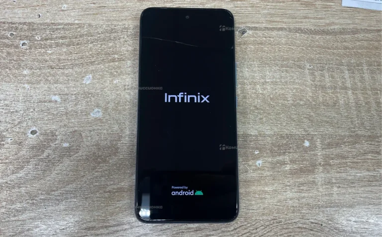 Infinix Hot 12 Play NFC 4/64 ГБ