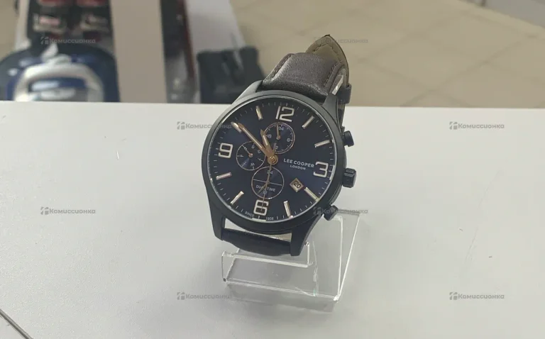 Часы Lee Cooper
