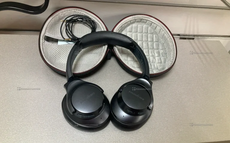 Наушники  Soundcore Life Q20+