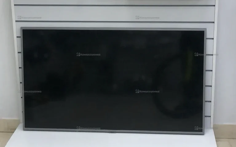 Телевизор Samsung UE50RU7470U