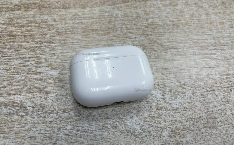 Наушники Apple AirPods Pro