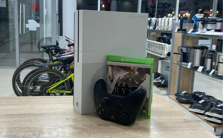 Приставка Xbox series one s 1Tb