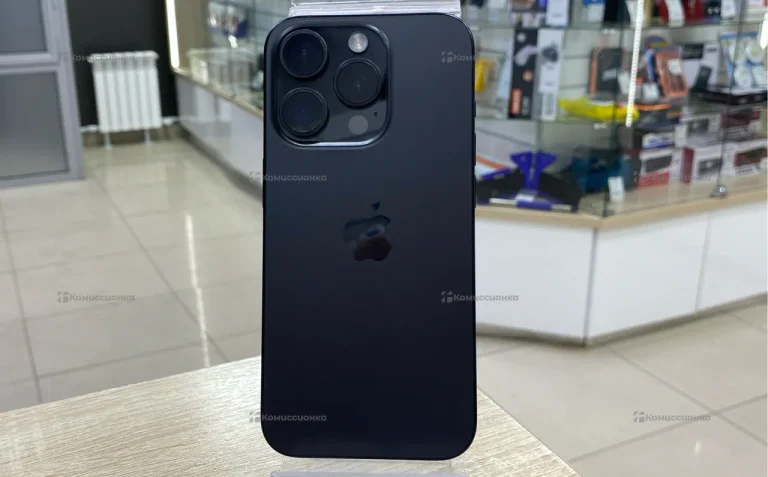 Apple iPhone 15 Pro 8/128 ГБ