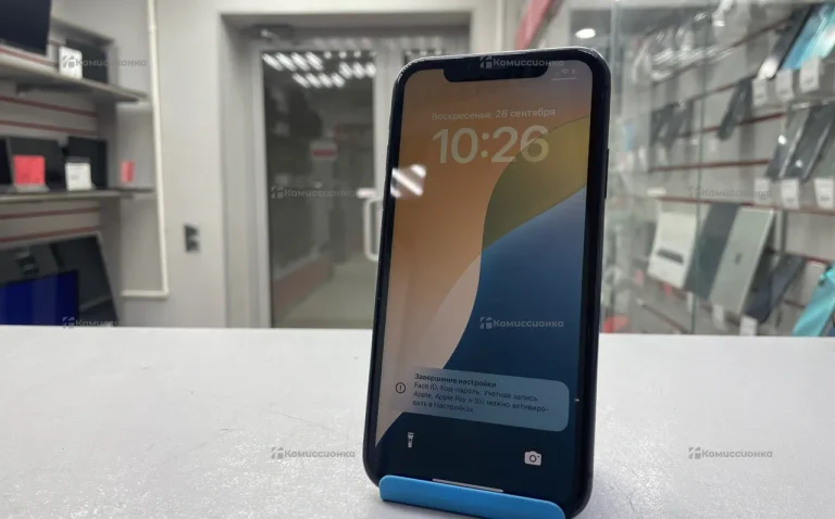 Apple iPhone 11 4/64 ГБ