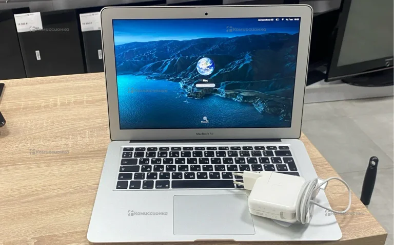 Ноутбук  MacBook Air 2013