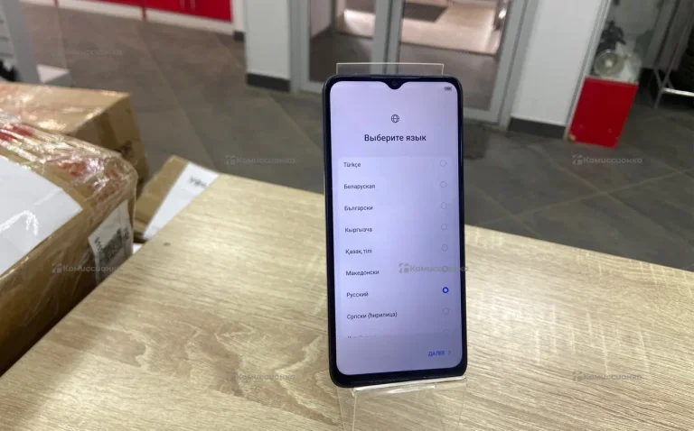 Tecno Spark 10 4/128gb.
