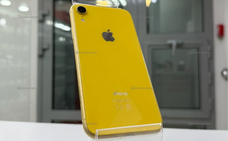 Apple iPhone XR 3/64 ГБ