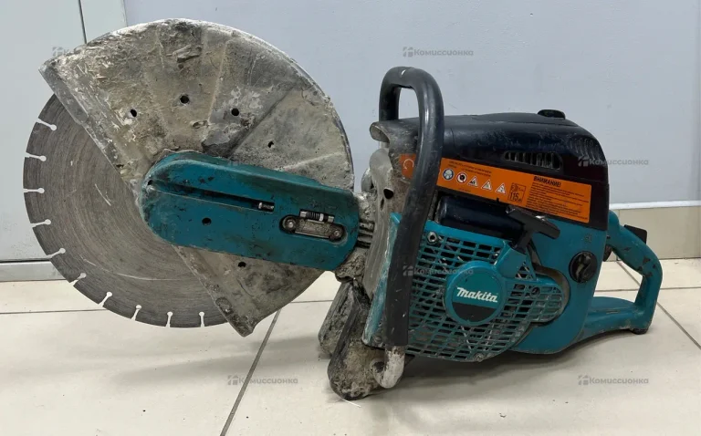 Бензорез Makita DCP8132