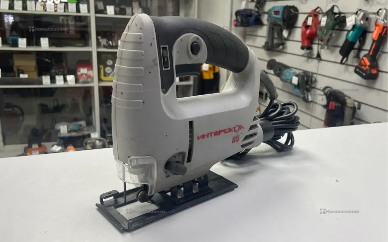 Электролобзик Интерскол МП-65/550Э