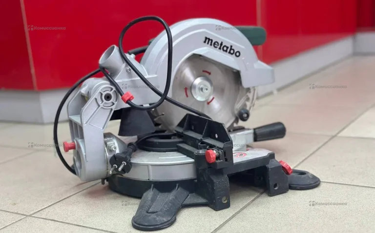 Торцовочная пила metabo KS 216 M Lasercut