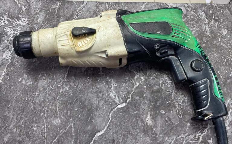 Перфоратор Hitachi DH22PG