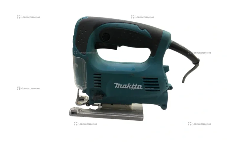 лобзик Makita 4329R