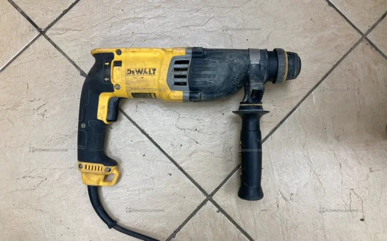 Перфоратор dewalt D25143K