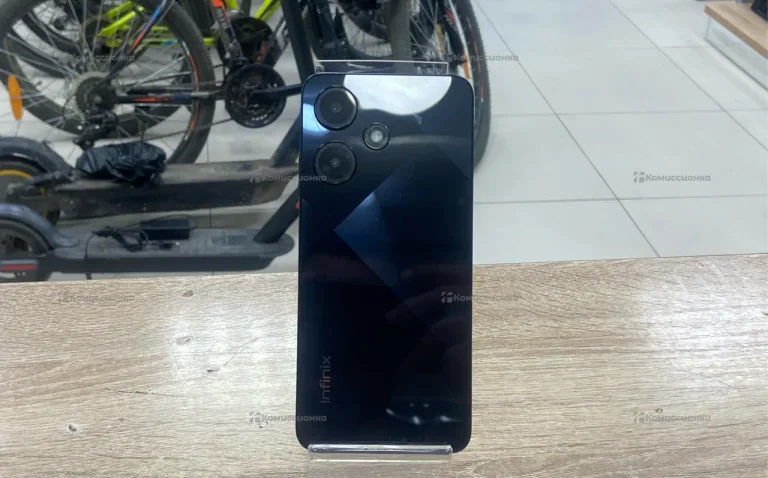 Infinix Hot 30i 8/128 ГБ