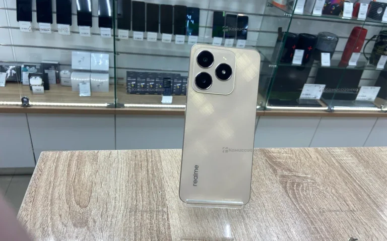 Realme C61 6/128 ГБ