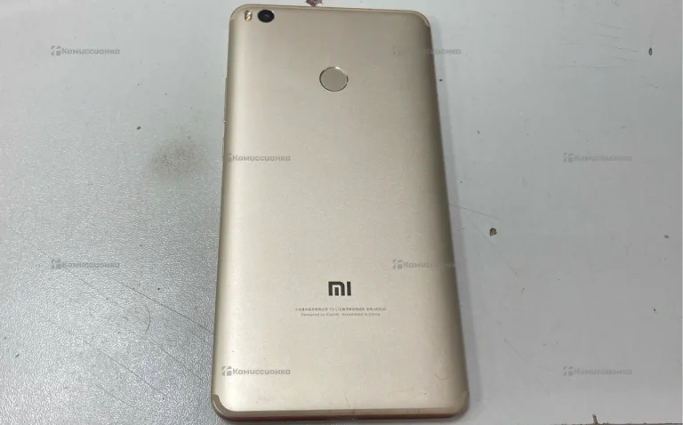 Xiaomi Mi Max 2 4/64 ГБ