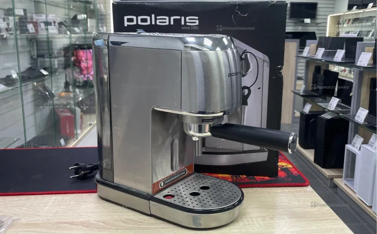 Кофеварка Polaris PCM 2001AE