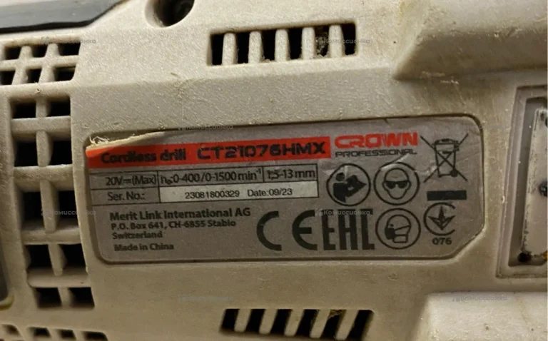 Аккумуляторный ударный шуруповерт CROWN CT21075HMX