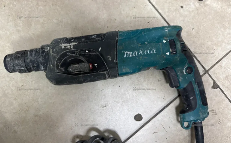 Перфоратор Makita HR2470 2023г.