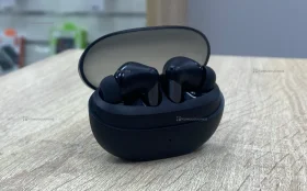 Купить Наушники Tecno Buds 4 б/у , в Пермь Цена:700рублей