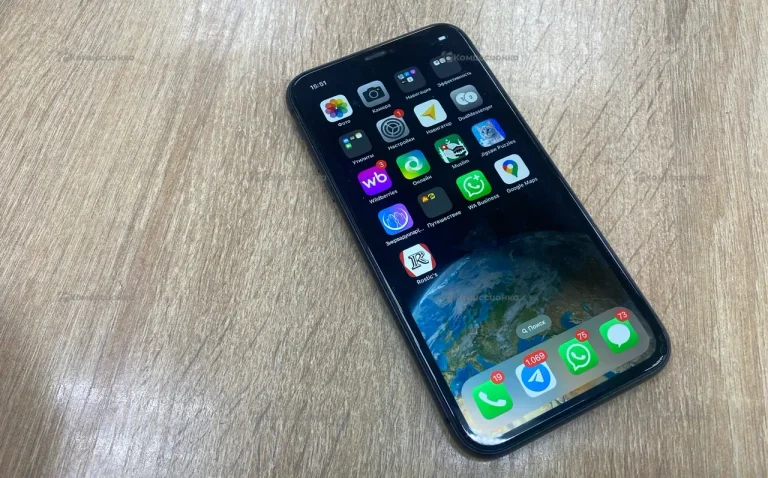 Apple iPhone 11 64 ГБ