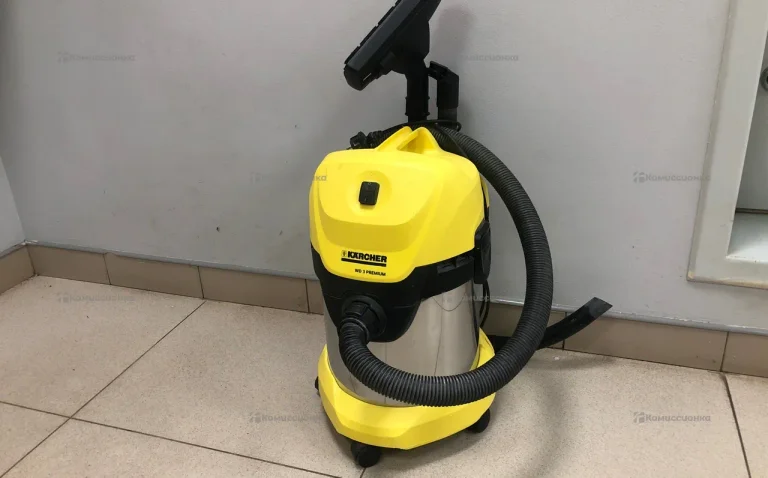 Пылесос  Karcher wd 3